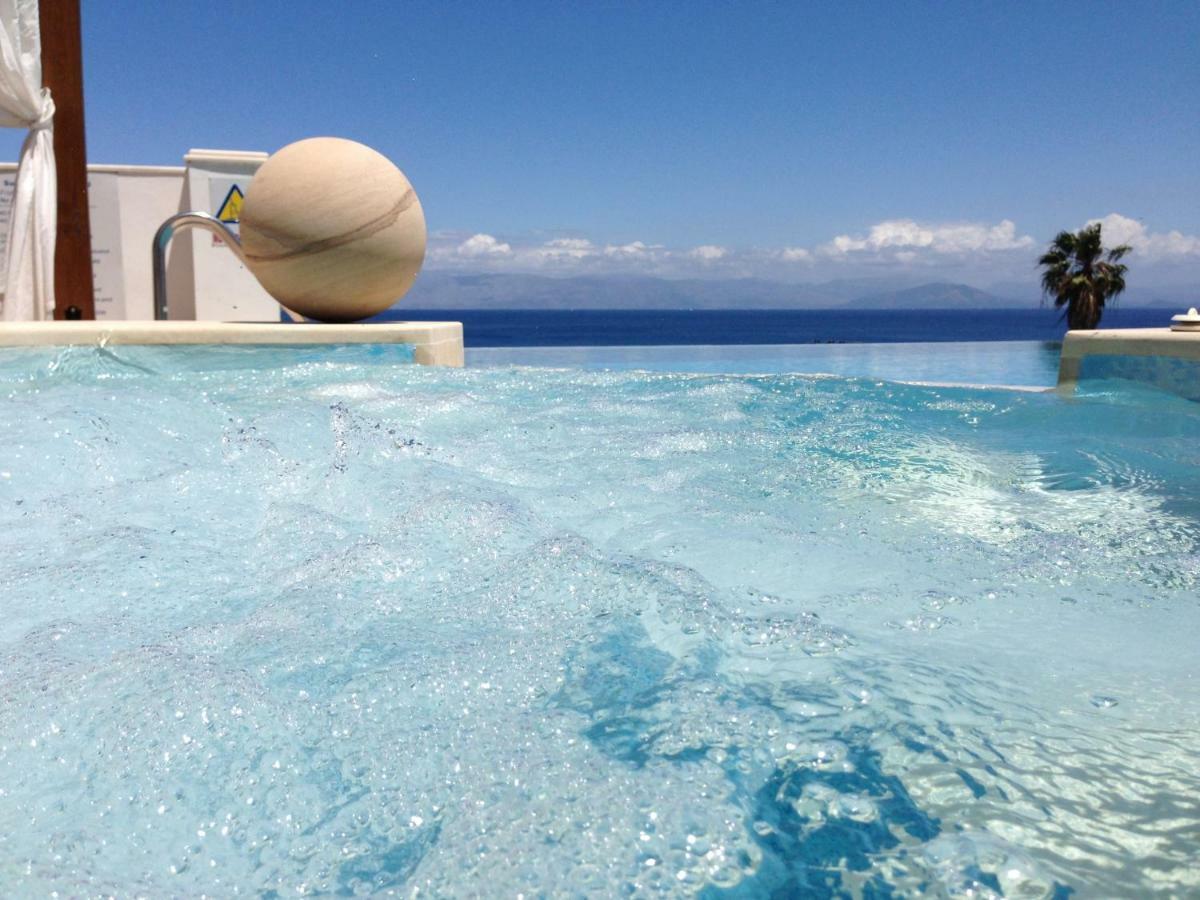 מסונגי Ionian Pearl Luxury Spa Villa מראה חיצוני תמונה