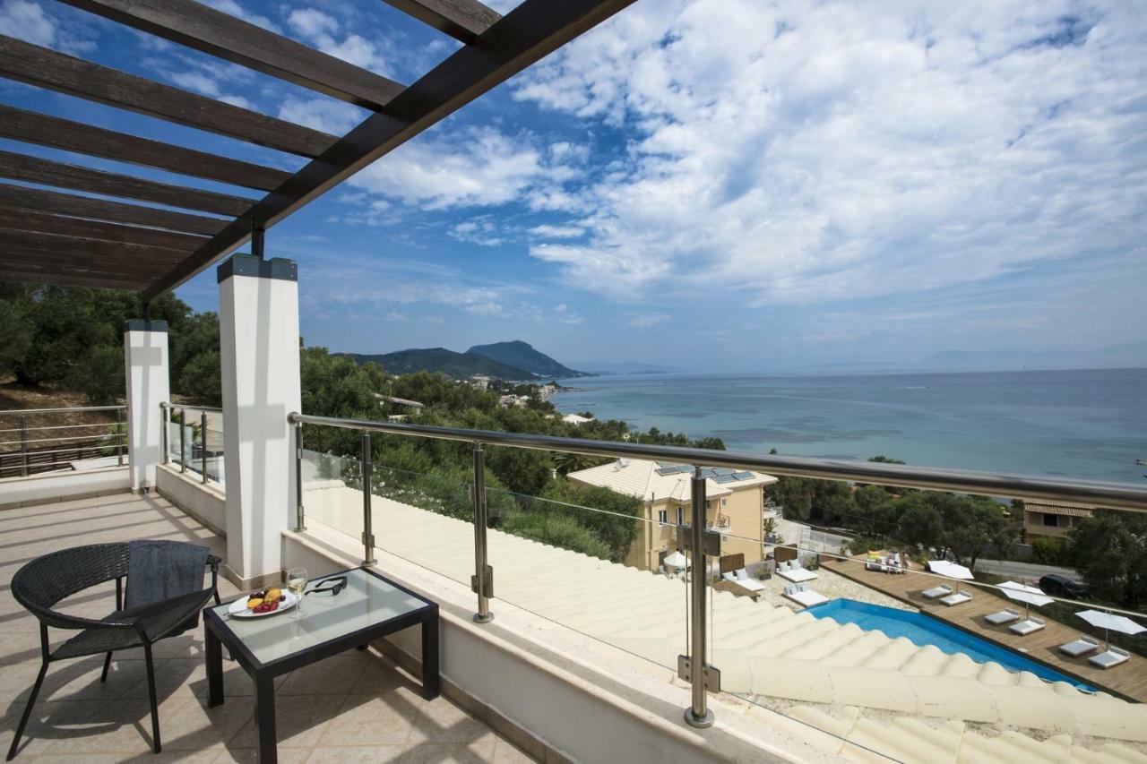 מסונגי Ionian Pearl Luxury Spa Villa מראה חיצוני תמונה