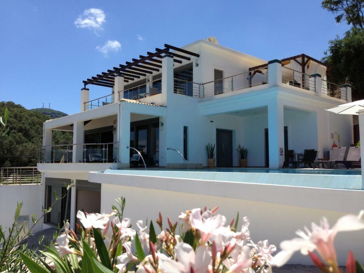 מסונגי Ionian Pearl Luxury Spa Villa מראה חיצוני תמונה