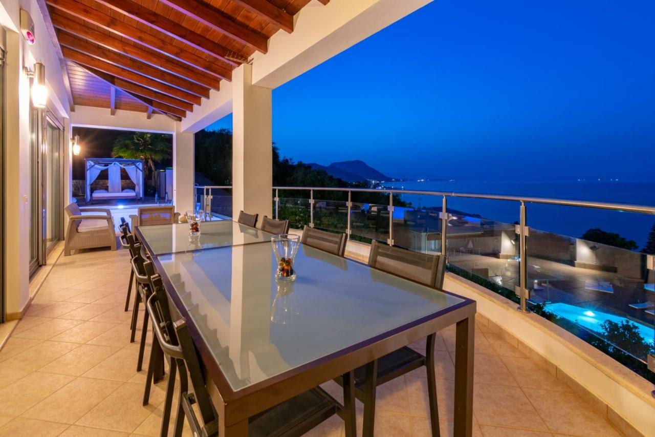 מסונגי Ionian Pearl Luxury Spa Villa מראה חיצוני תמונה